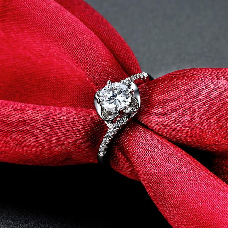 1.00 CTTW Engagement Cut Floral White Crystal Pav'e Ring ITALY Design Elsy Style Rings