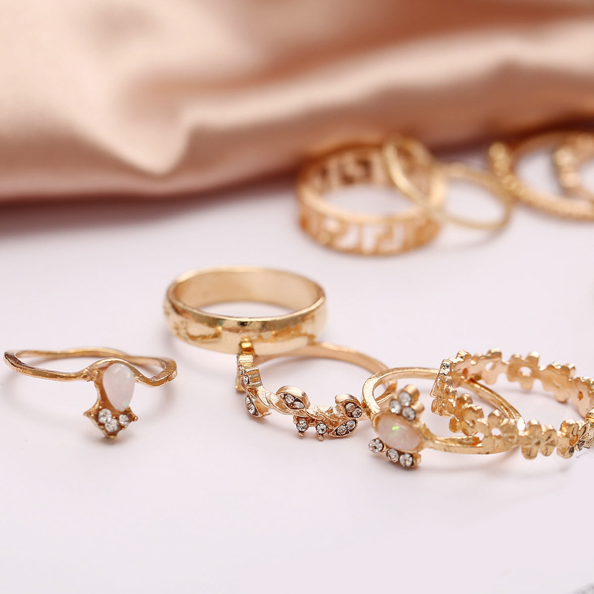 15 Piece Assorted Ring Set With ® Crystals 18K Gold Plated Ring in 18K Gold Plated Elsy Style Ring