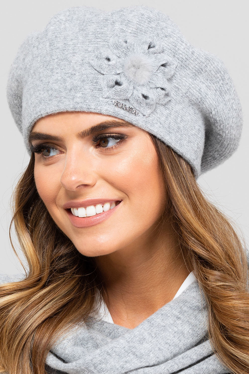 Beret model 137824 Elsy Style Caps & Hats for Women