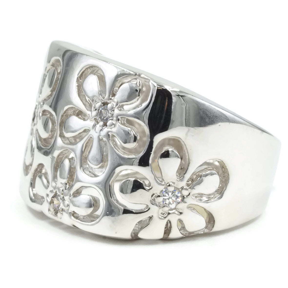 Bold Cutout Daisy Silvertone Fashion Ring with Tiny Cubic Zirconia Elsy Style Ring