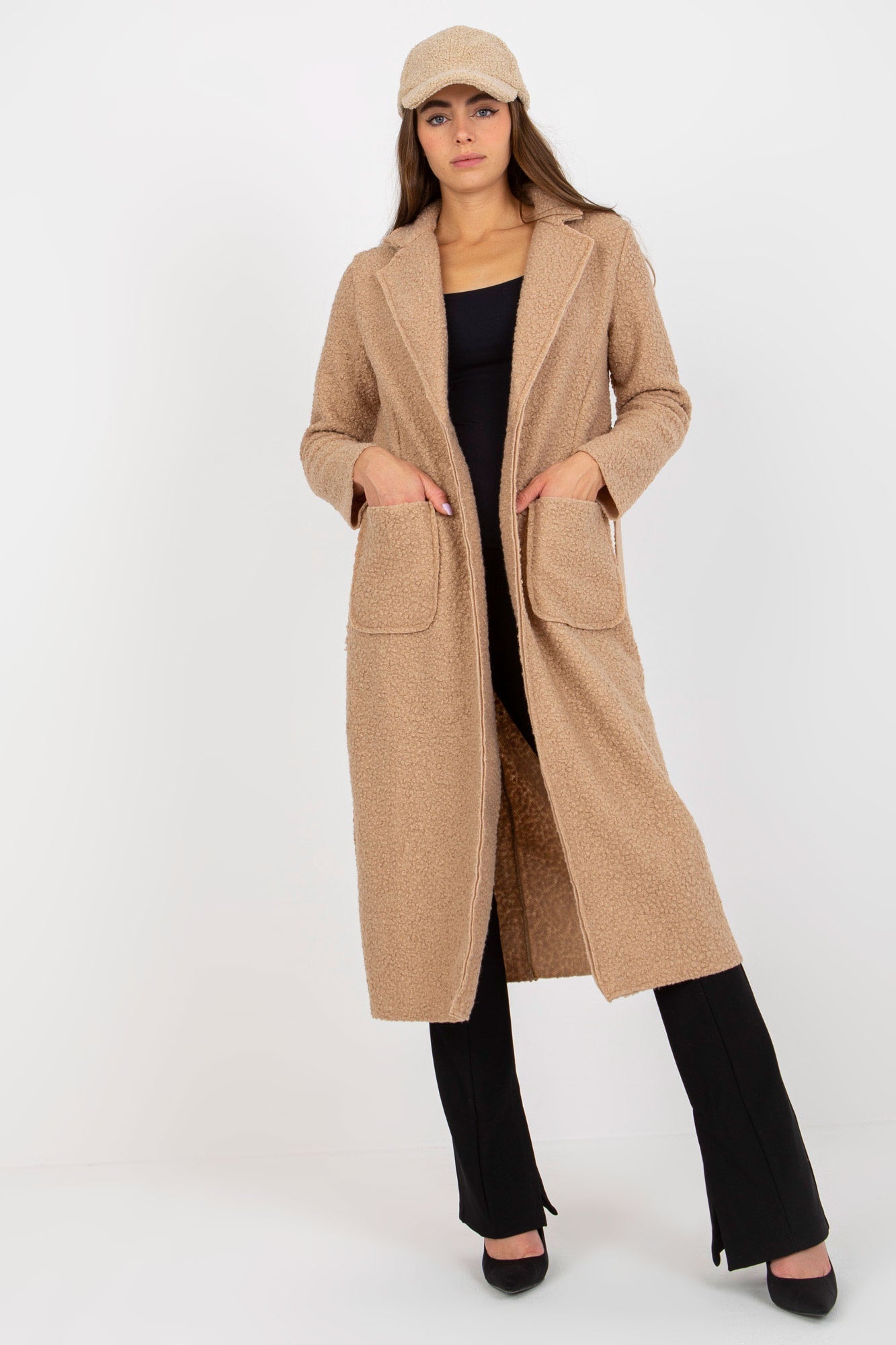 Coat model 172452 Elsy Style Women`s Coats, Jackets