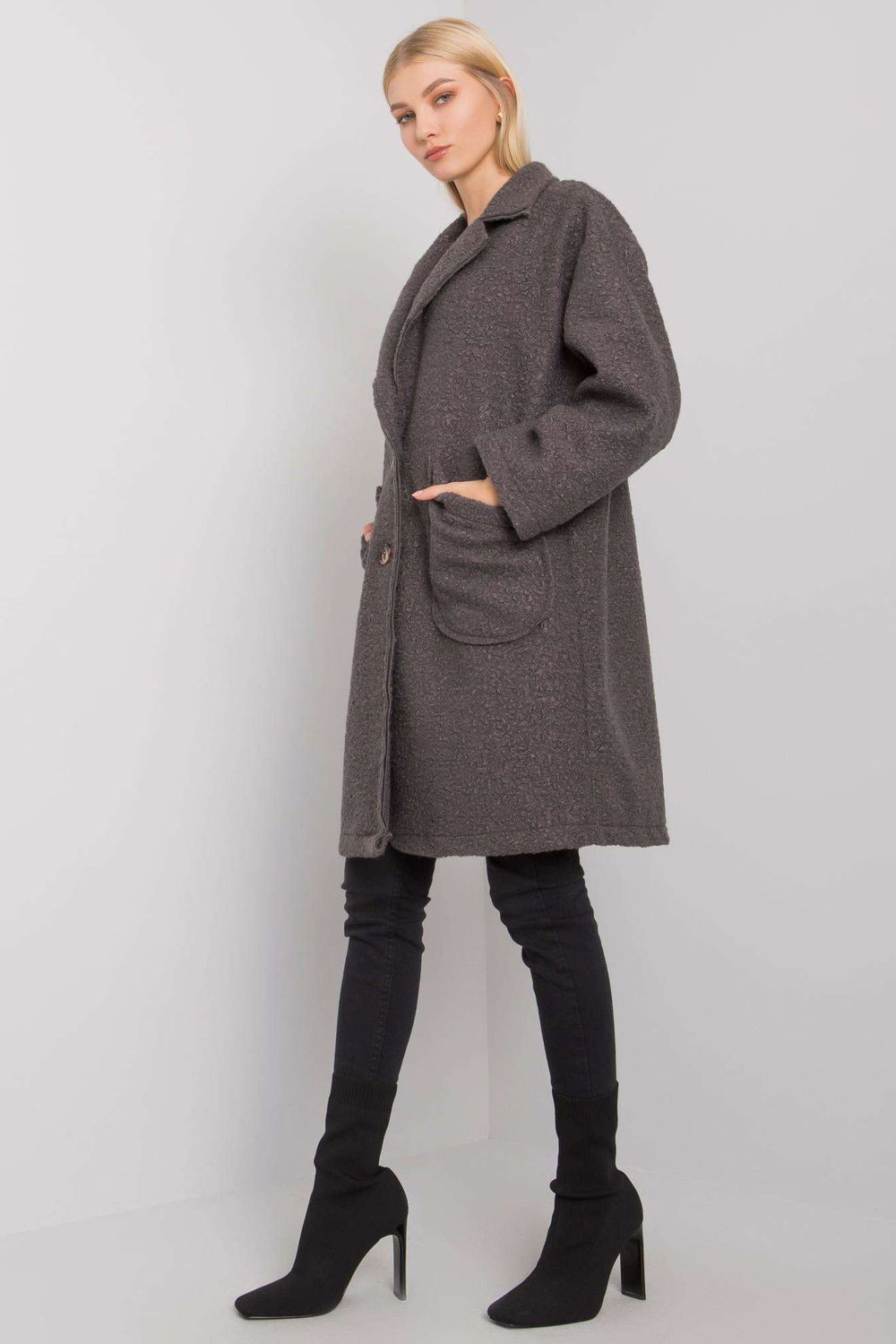 Coat model 172456 Elsy Style Women`s Coats, Jackets