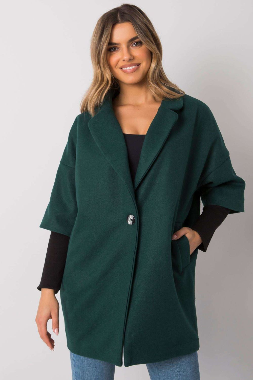 Coat model 172486 Elsy Style Women`s Coats, Jackets