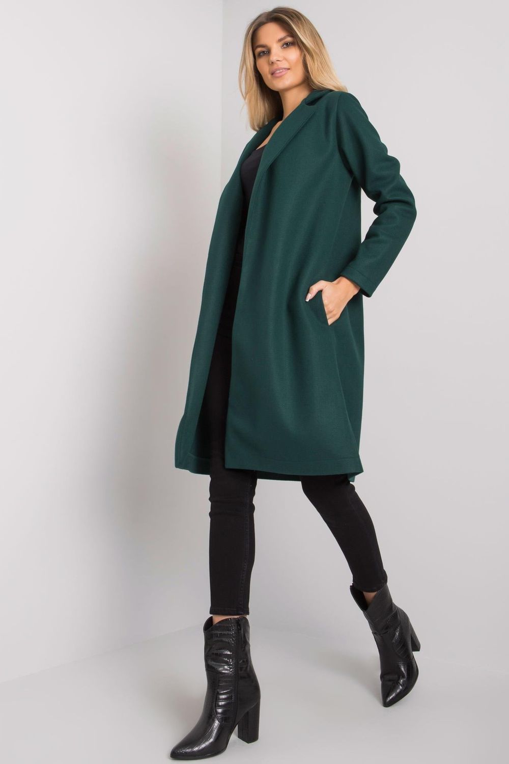 Coat model 172491 Elsy Style Women`s Coats, Jackets