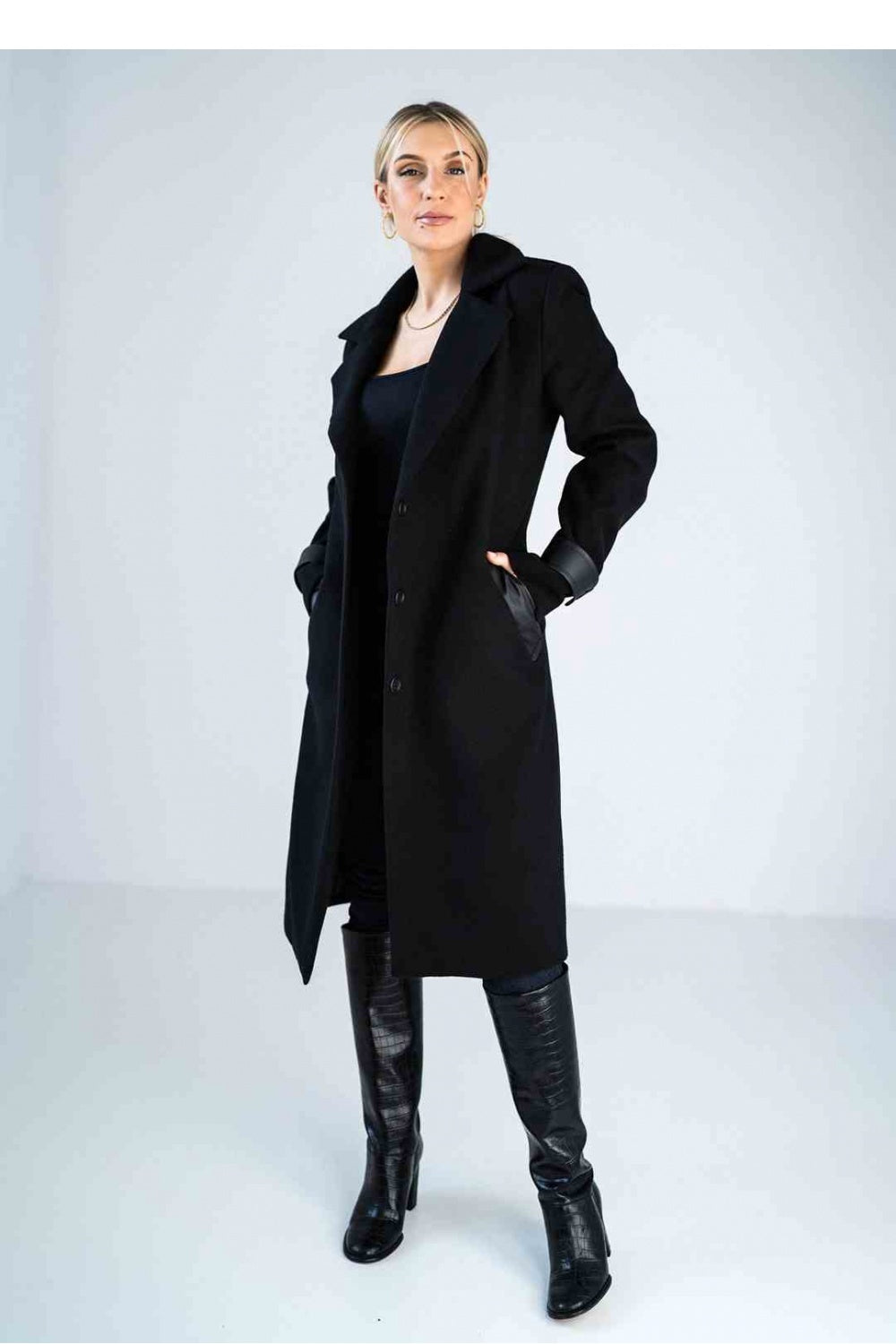 Coat model 174071 Elsy Style Women`s Coats, Jackets