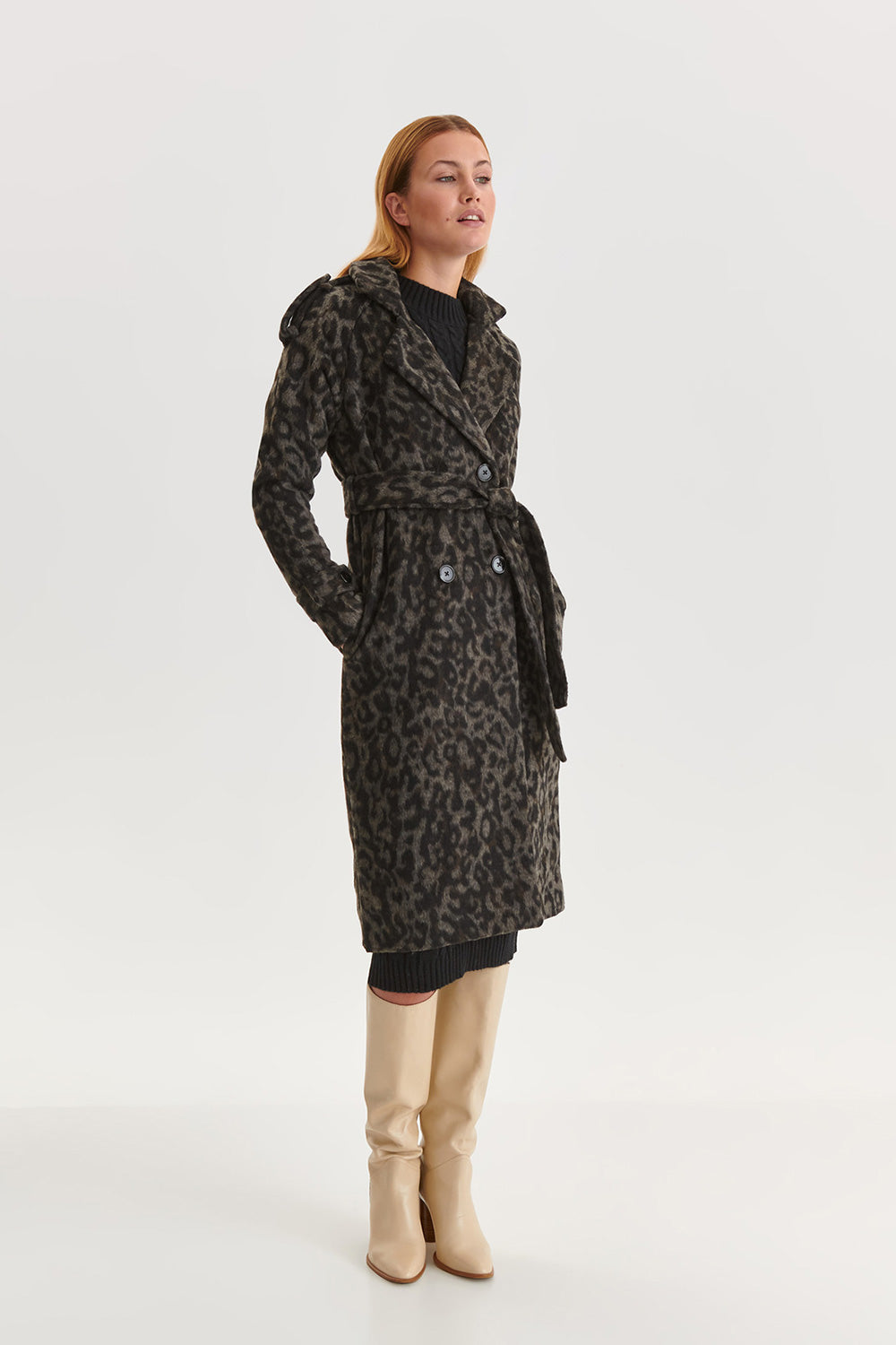 Coat model 174157 Elsy Style Women`s Coats, Jackets