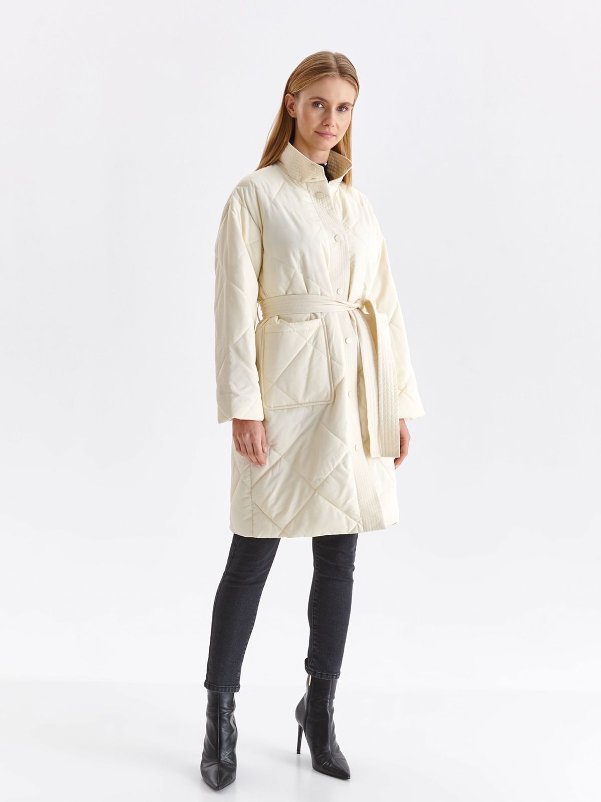 Coat model 175916 Elsy Style Women`s Coats, Jackets