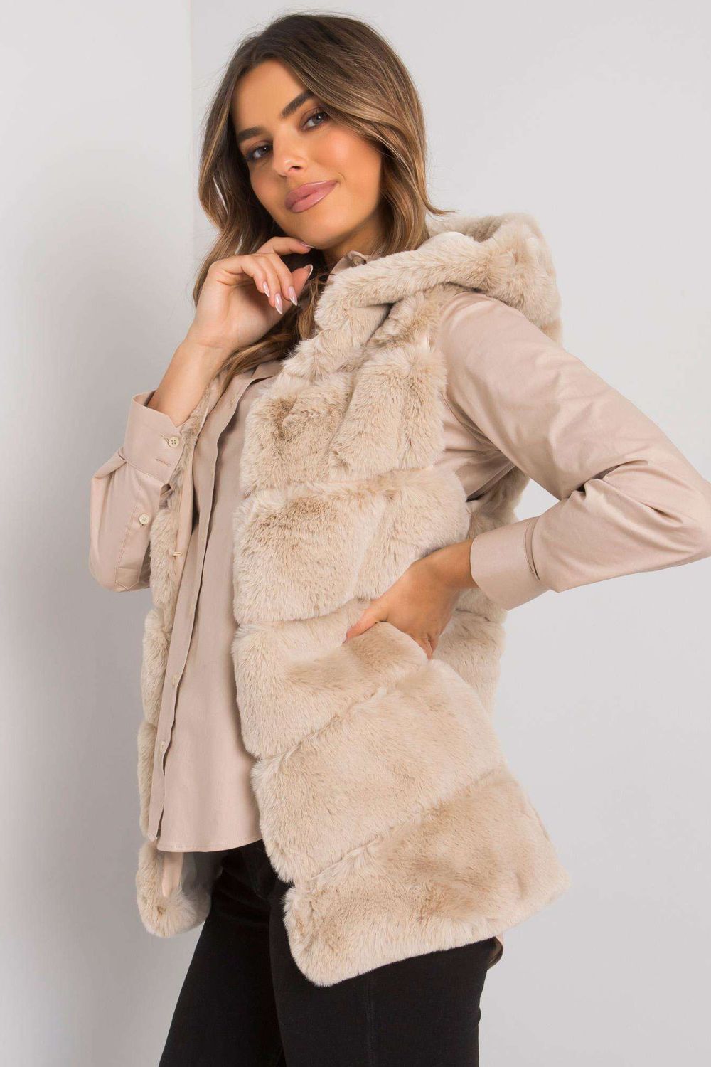 Gilet model 159689 Elsy Style Women`s Coats, Jackets