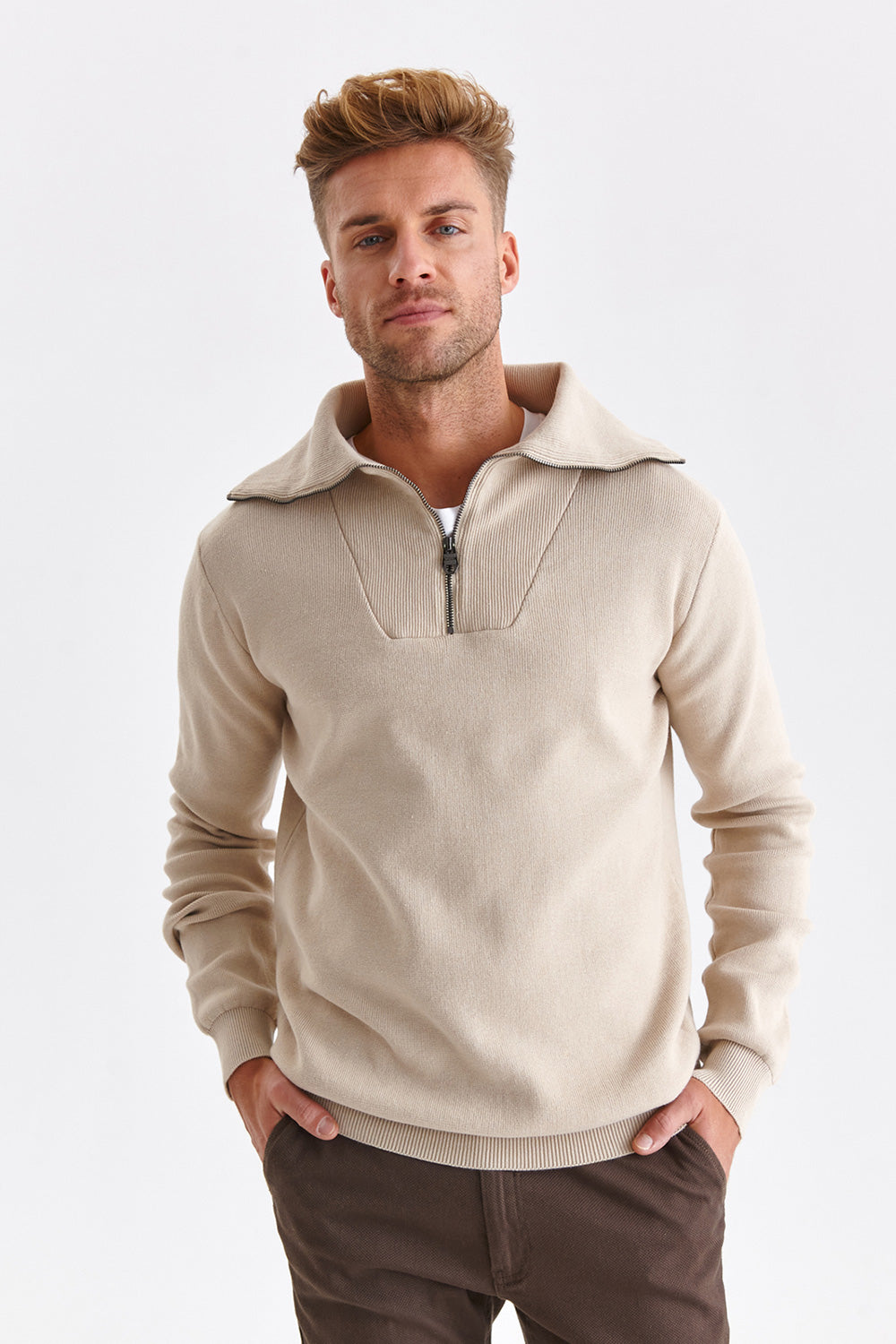 Jumper model 174253 Elsy Style Cardigans, Pullovers, Turtlenecks for Men