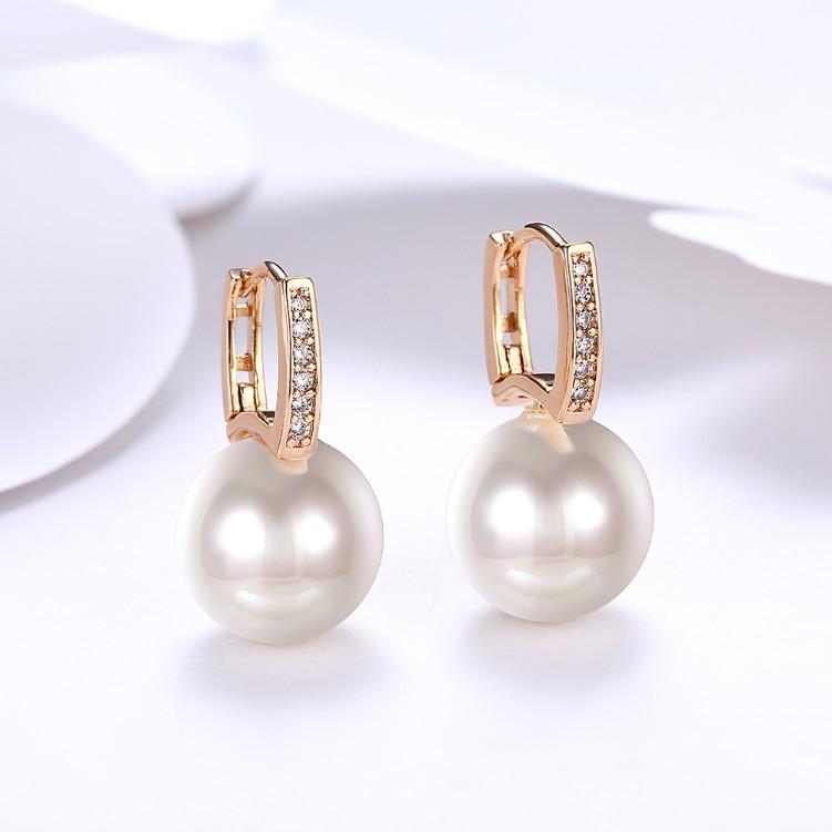 Micro-Pav'e Austrian Crystal Curved Pearl Huggie Earrings Set in 18K Gold ITALY Design Elsy Style Earring