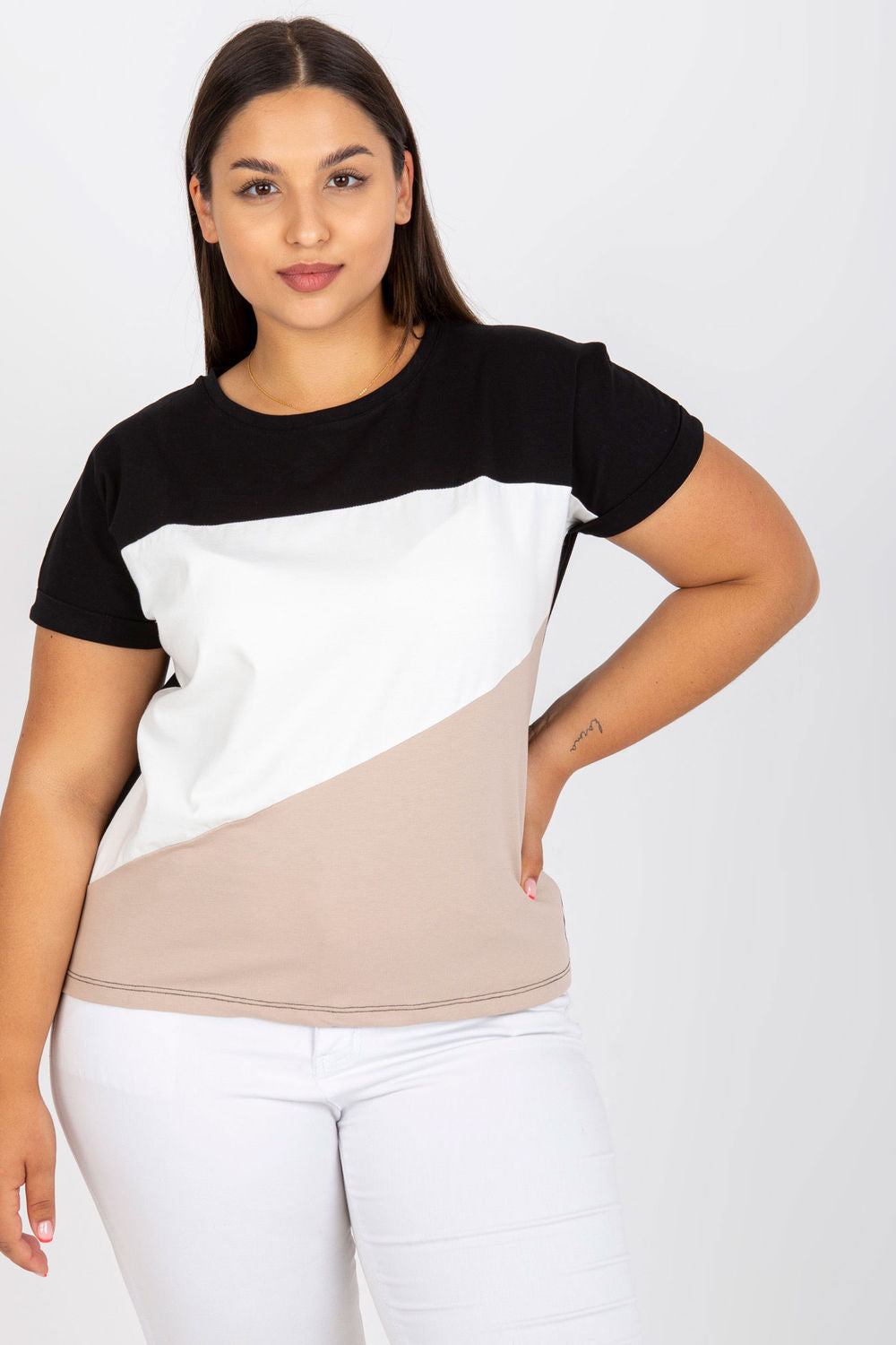 Plus size T-shirt model 166732 Elsy Style T-shirts plus size