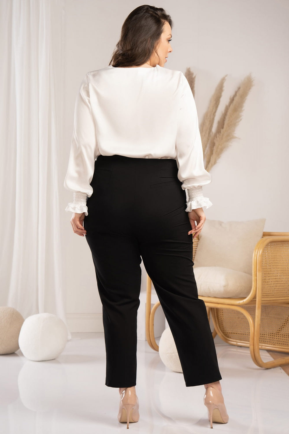 Plus size Trousers model 180467 Elsy Style Plus size Trousers