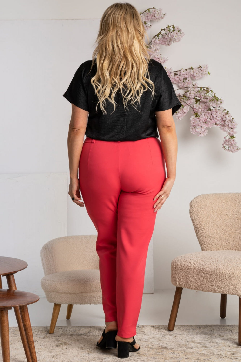 Plus size Trousers model 180486 Elsy Style Plus size Trousers