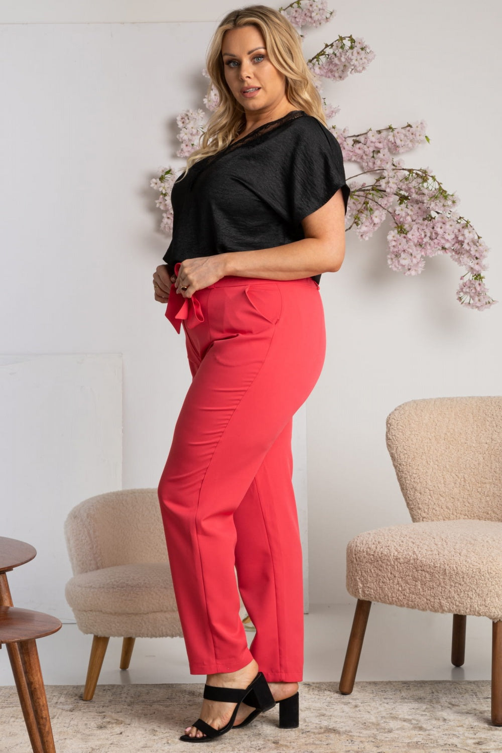 Plus size Trousers model 180486 Elsy Style Plus size Trousers