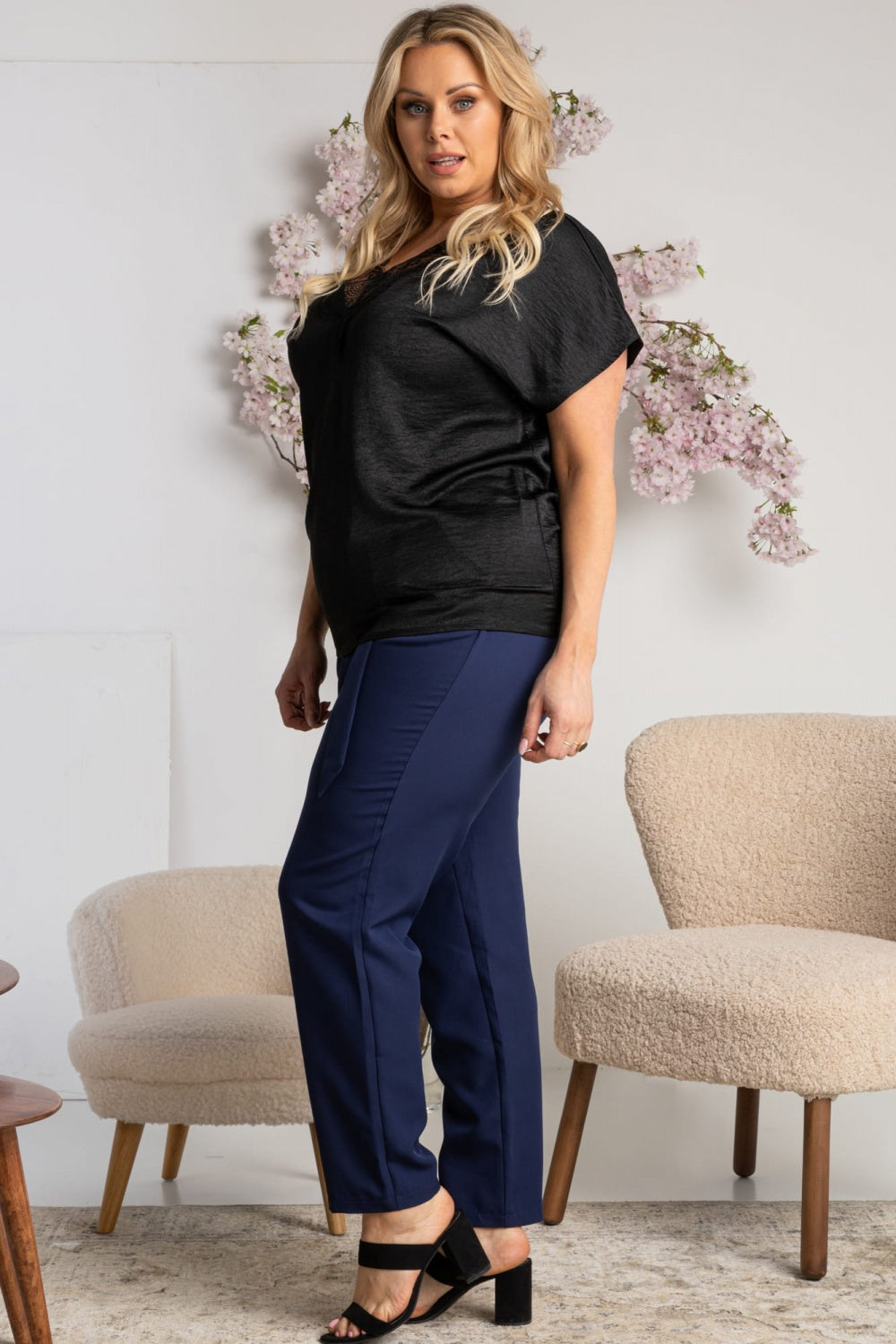 Plus size Trousers model 180490 Elsy Style Plus size Trousers