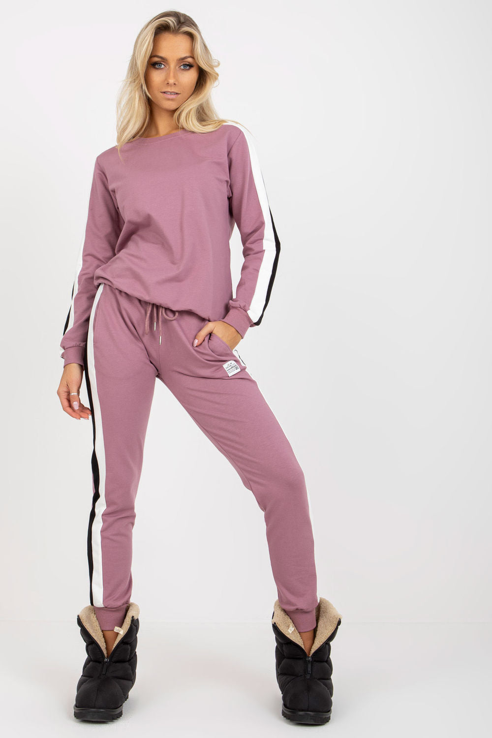 Set model 177084 Elsy Style Pants, Trousers, Shorts