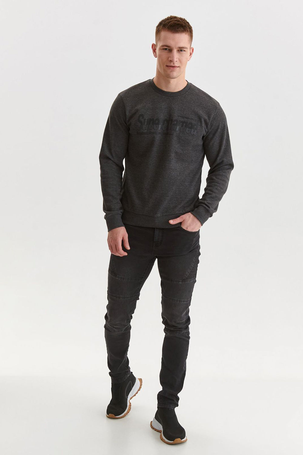 Sweatshirt model 174318 Elsy Style Men`s Sweatshirts