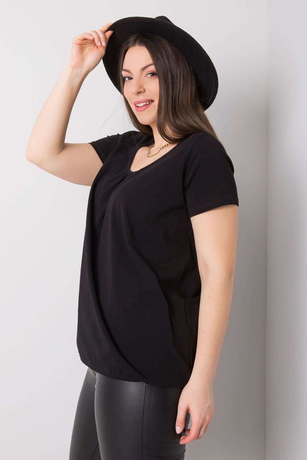 T-shirt model 167928 Elsy Style Women`s Tops, T-shirts, Singlets