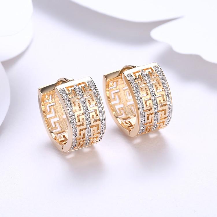 Thick  Crystal Micro-Pav'e Huggie Hoop Earrings Set in 18K Gold Elsy Style Earring