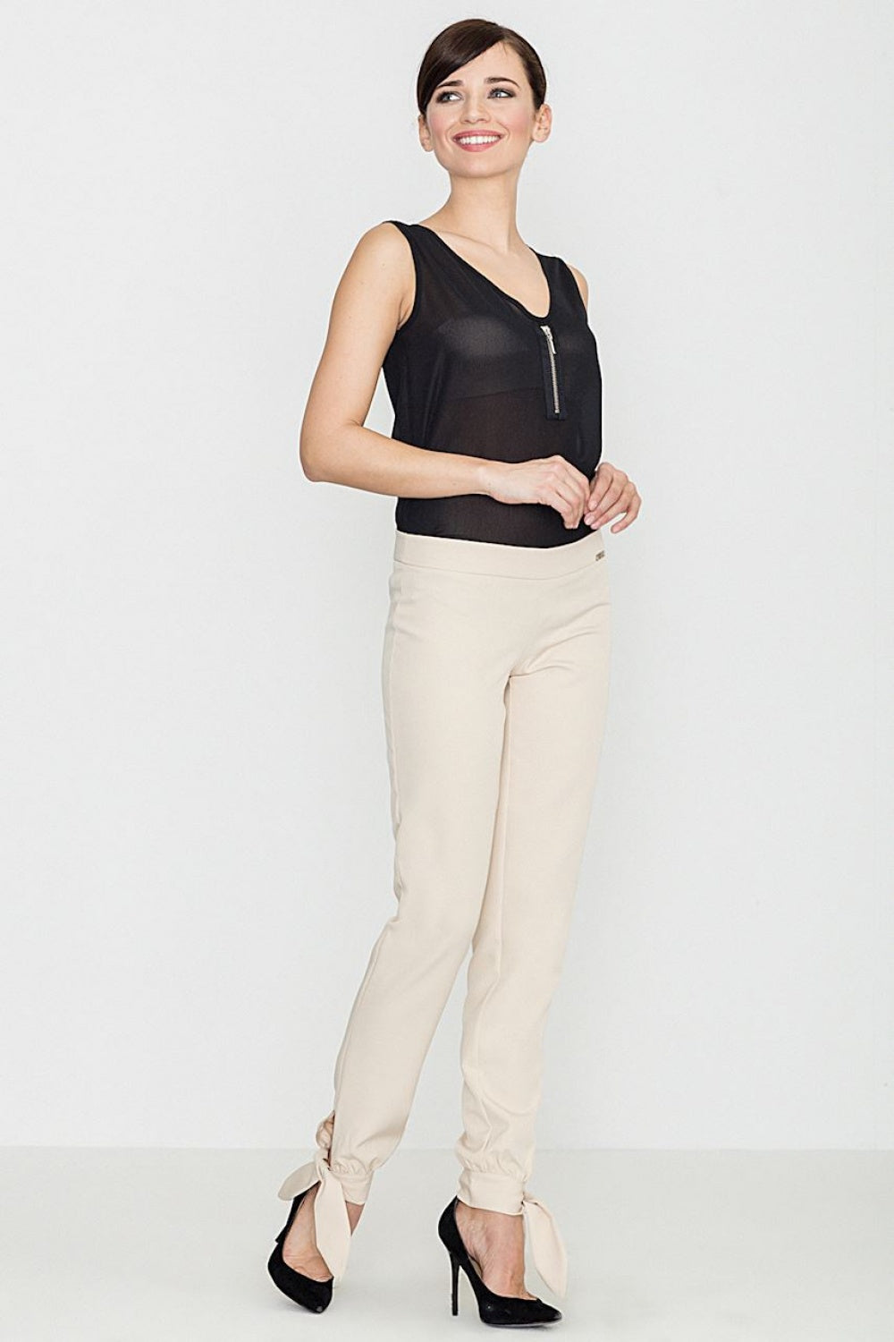 Trousers model 114259 Elsy Style Pants, Trousers, Shorts