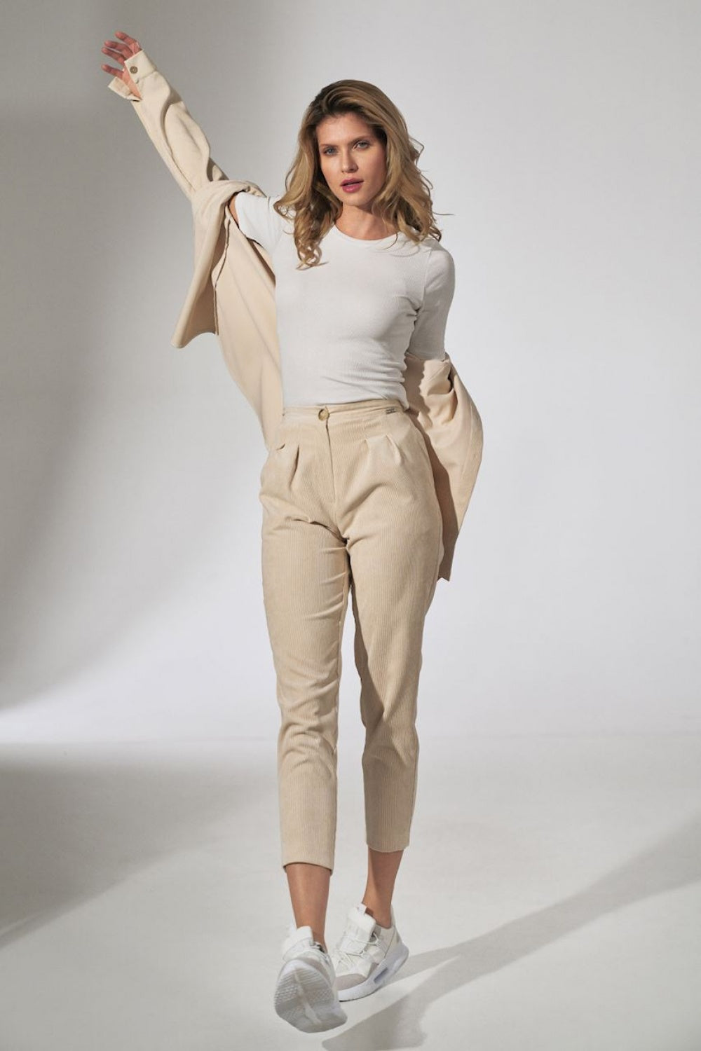 Women trousers model 151823 Elsy Style Pants, Trousers, Shorts