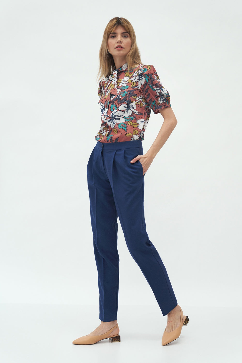 Women trousers model 152501 Elsy Style Pants, Trousers, Shorts