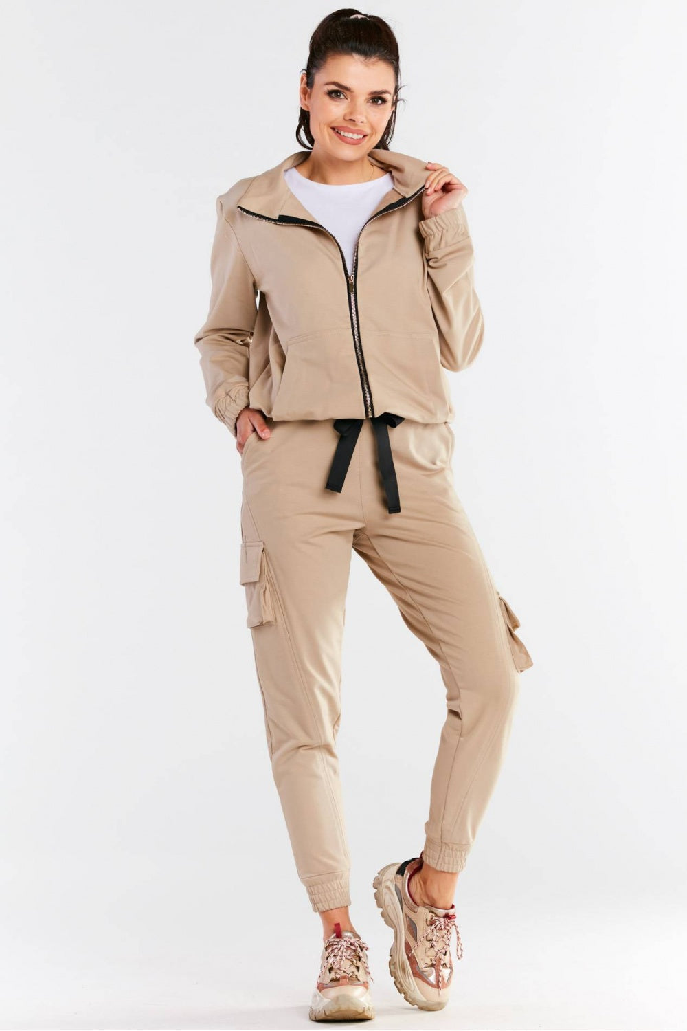 Women trousers model 159242 Elsy Style Pants, Trousers, Shorts