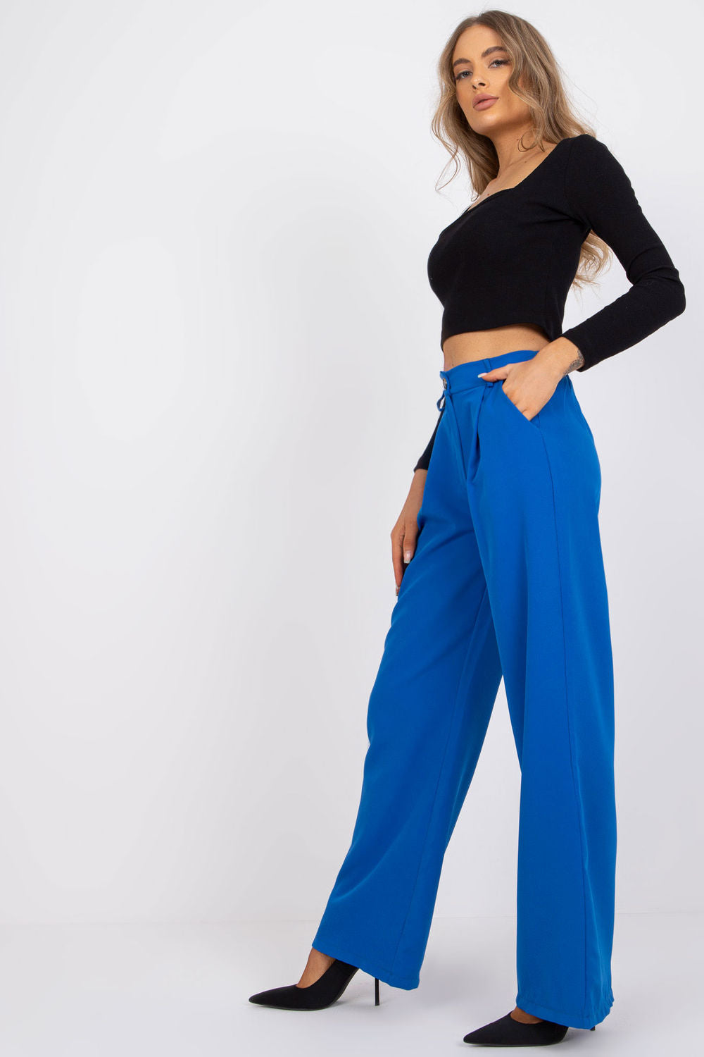 Women trousers model 166901 Elsy Style Pants, Trousers, Shorts