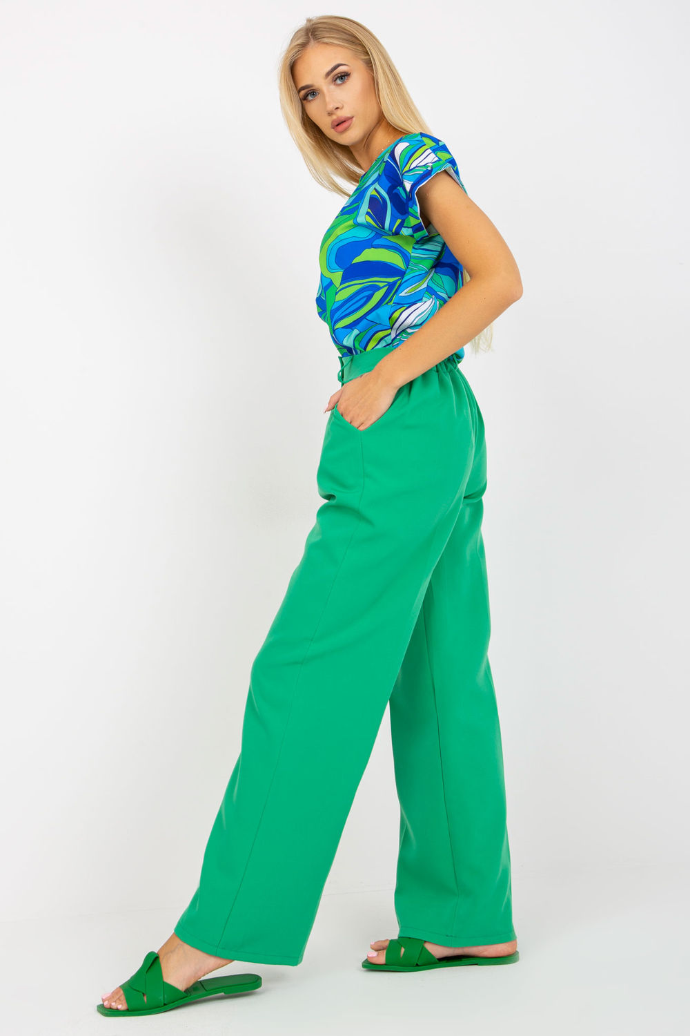 Women trousers model 167514 Elsy Style Pants, Trousers, Shorts