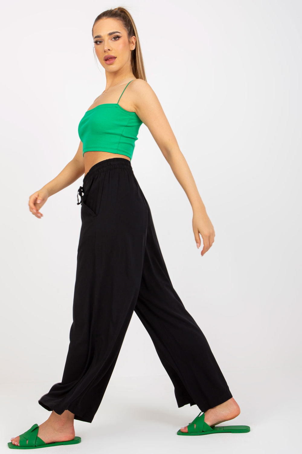 Women trousers model 168450 Elsy Style Pants, Trousers, Shorts