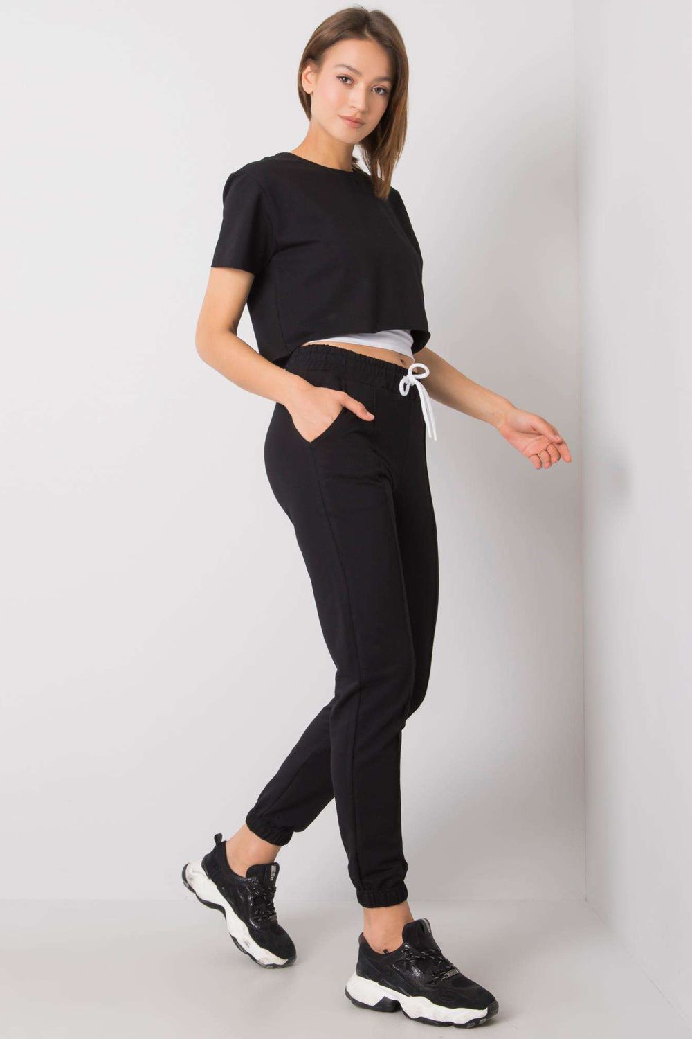 Women trousers model 168893 Elsy Style Pants, Trousers, Shorts