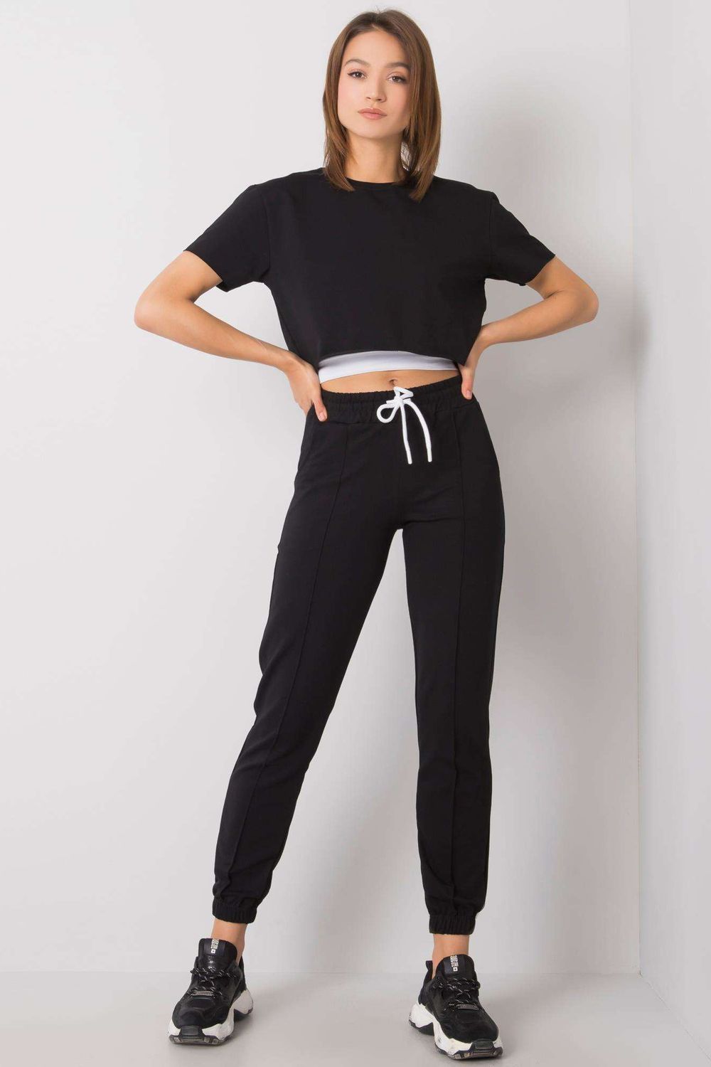 Women trousers model 168893 Elsy Style Pants, Trousers, Shorts