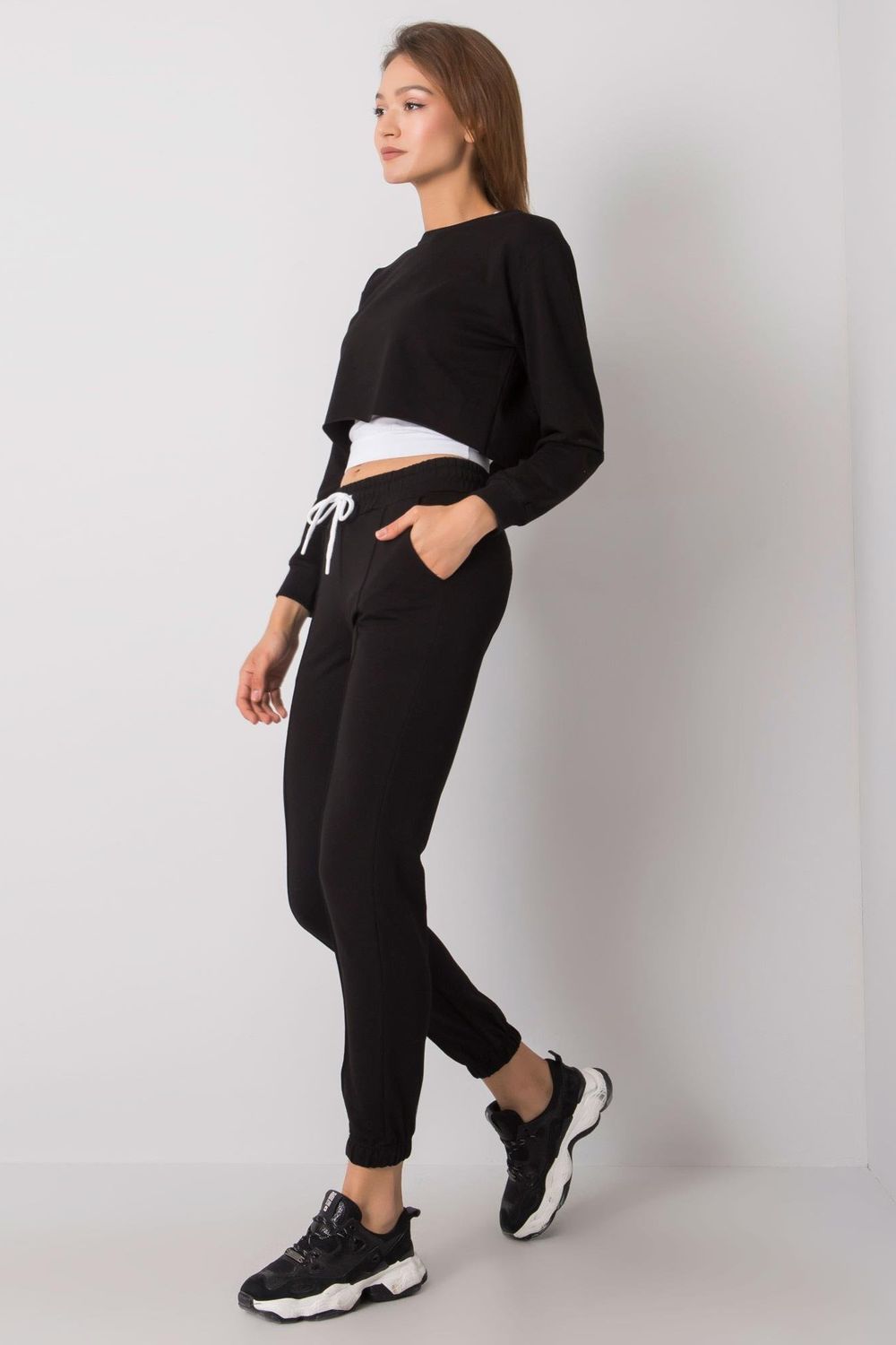 Women trousers model 168897 Elsy Style Pants, Trousers, Shorts