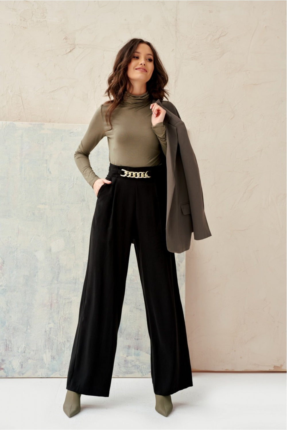 Women trousers model 172958 Elsy Style Pants, Trousers, Shorts