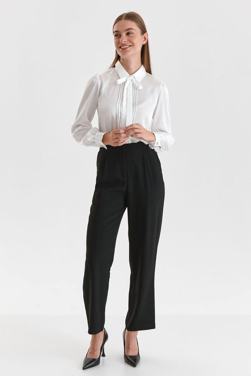 Women trousers model 173952 Elsy Style Pants, Trousers, Shorts