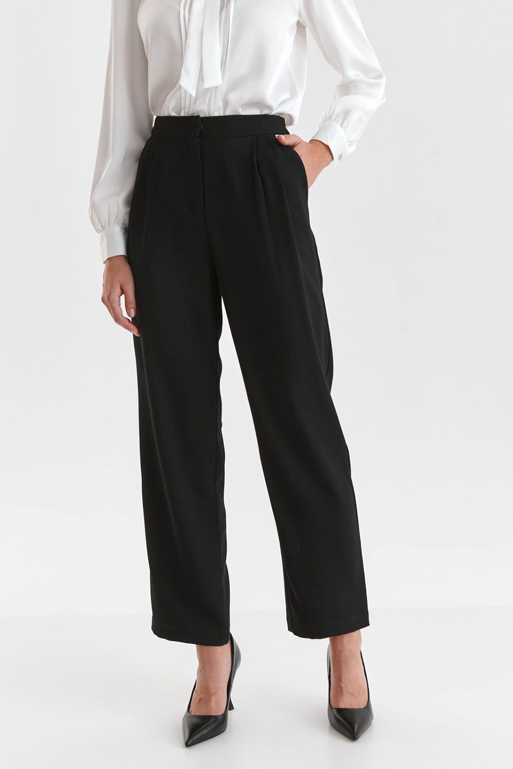 Women trousers model 173952 Elsy Style Pants, Trousers, Shorts