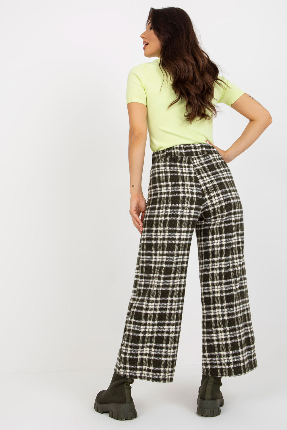 Women trousers model 175002 Elsy Style Pants, Trousers, Shorts