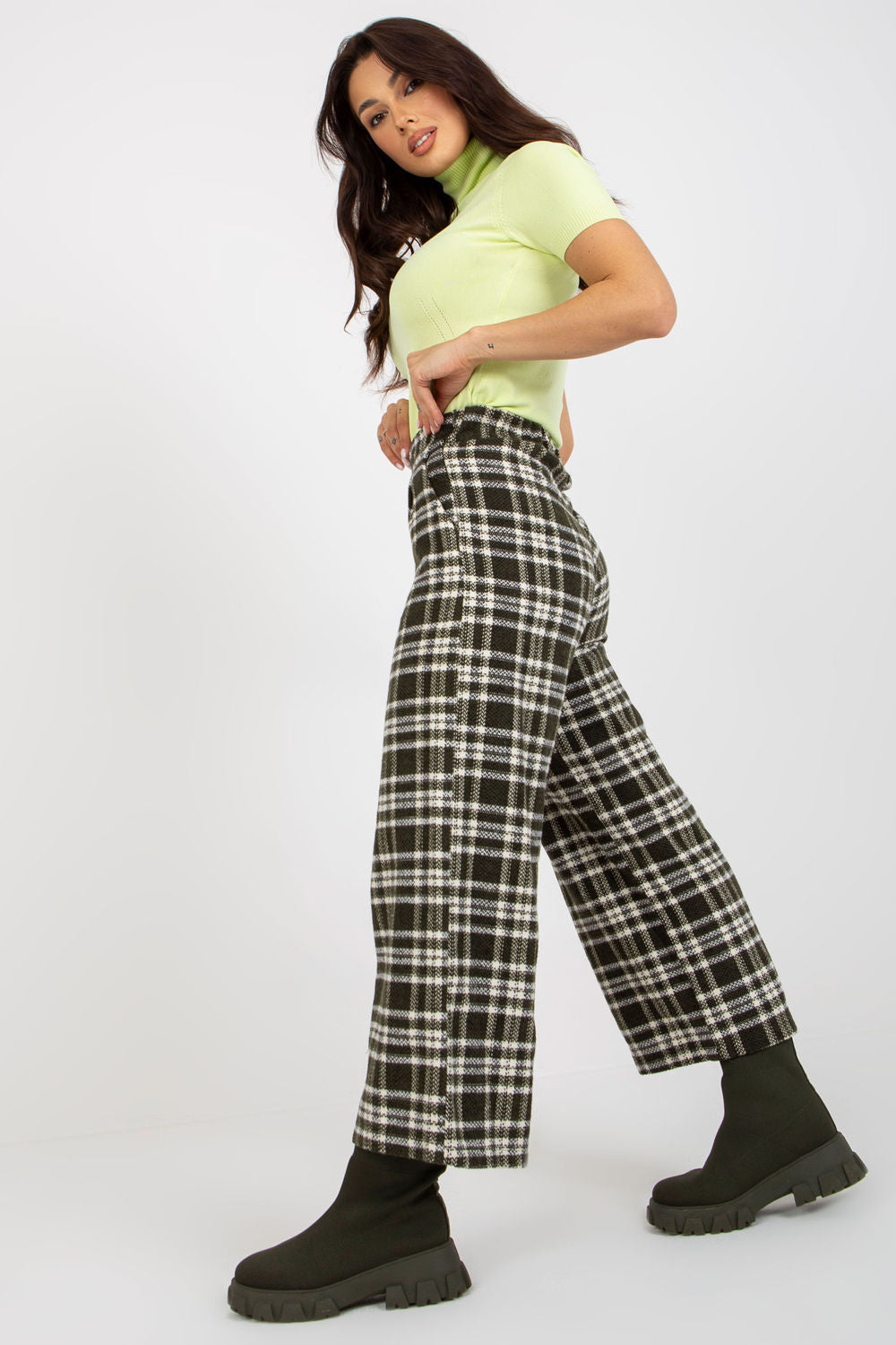 Women trousers model 175002 Elsy Style Pants, Trousers, Shorts