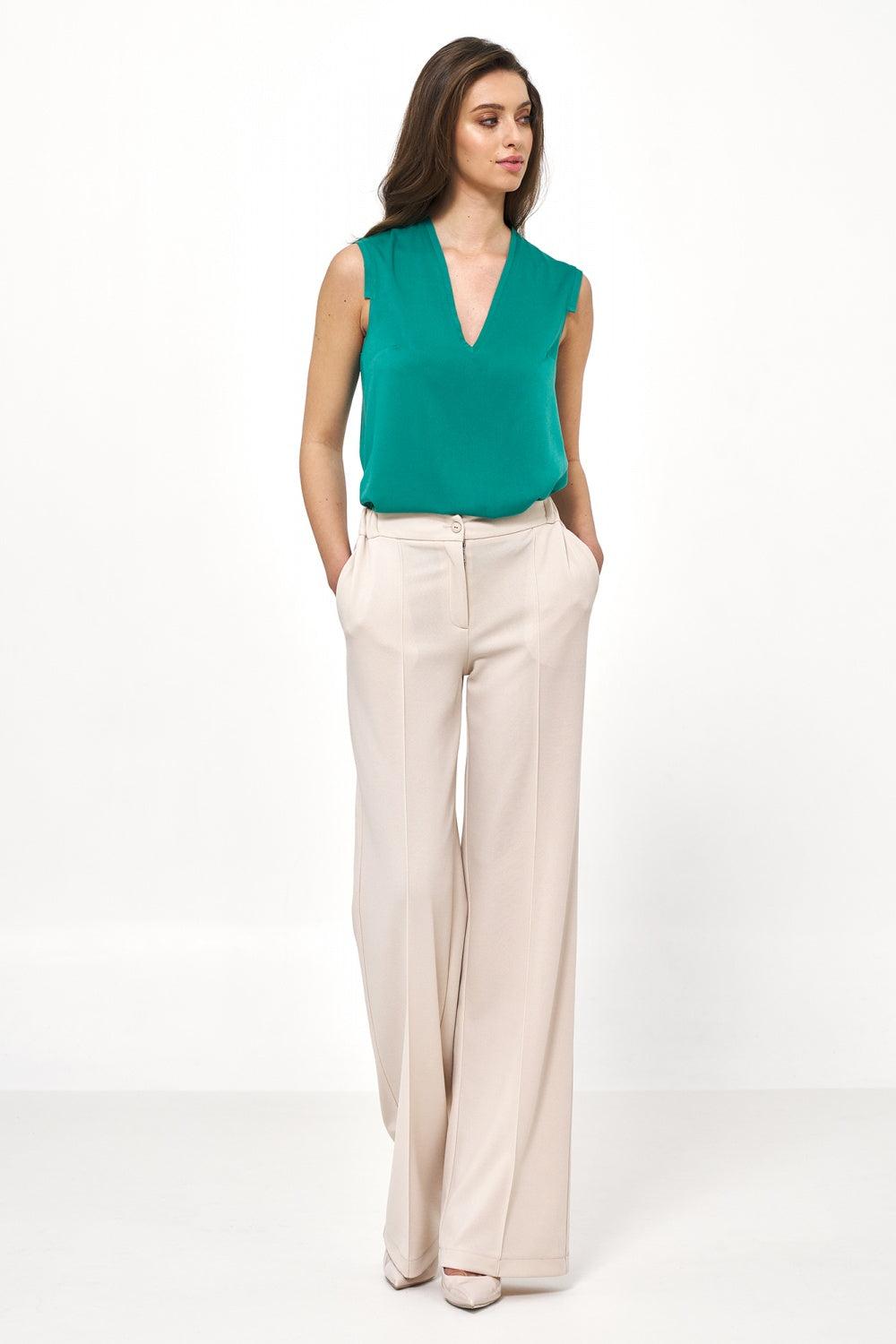 Women trousers model 176662 Elsy Style Pants, Trousers, Shorts