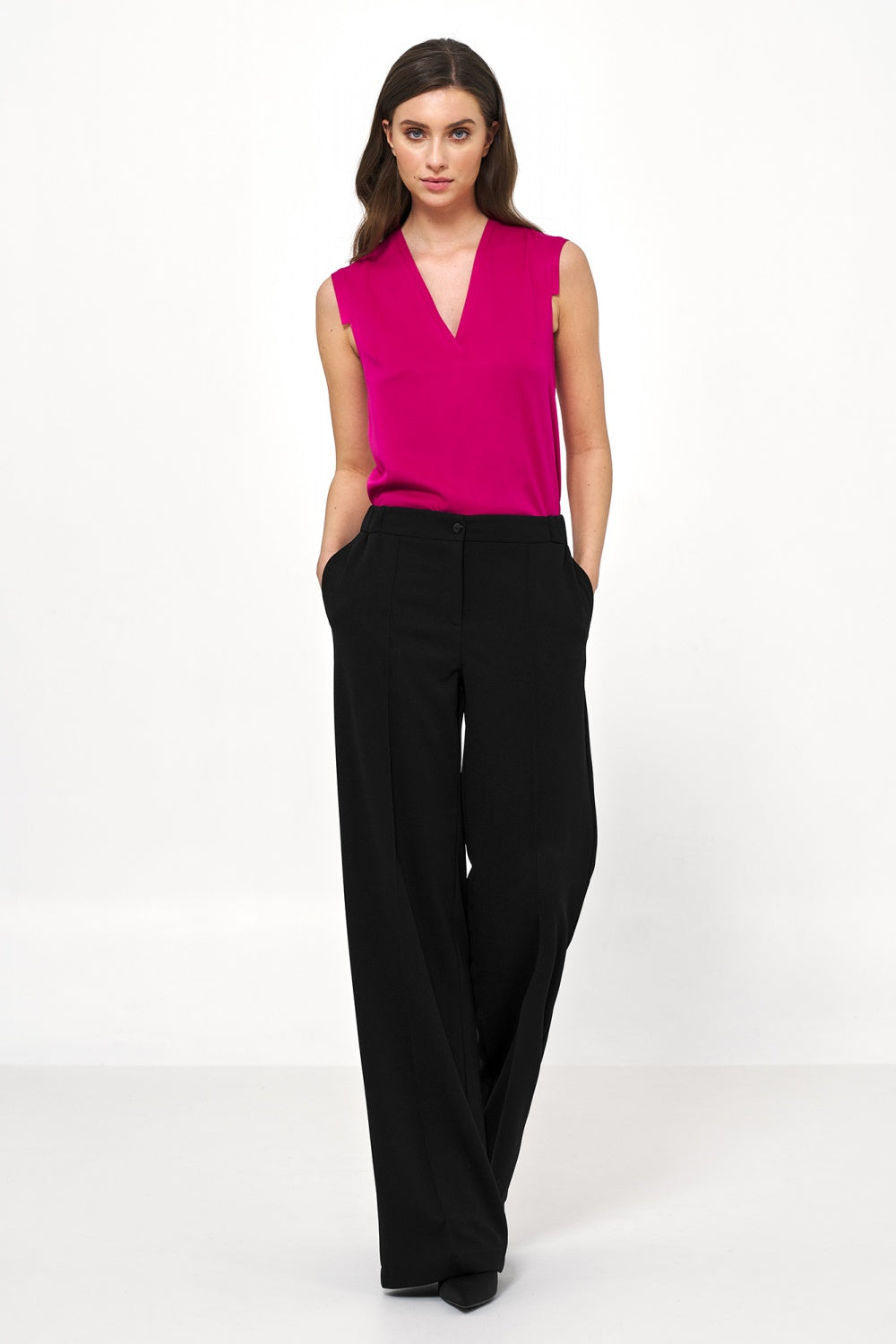 Women trousers model 176663 Elsy Style Pants, Trousers, Shorts