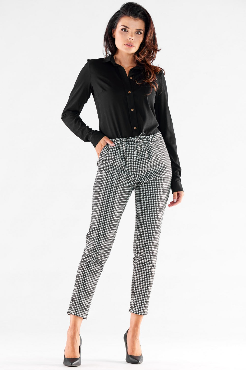 Women trousers model 176873 Elsy Style Pants, Trousers, Shorts