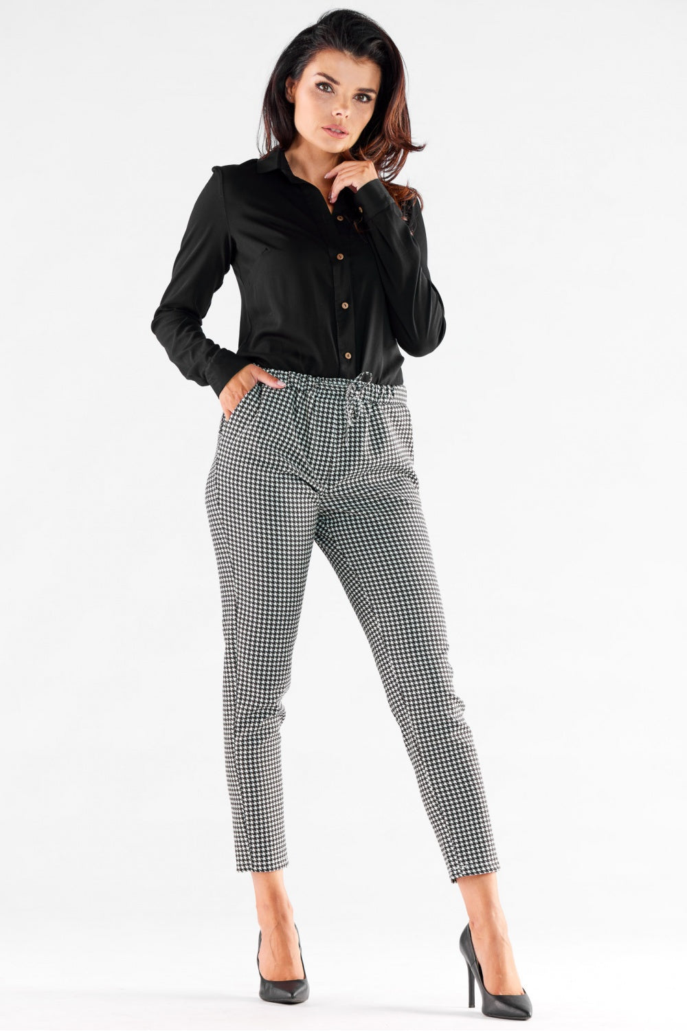 Women trousers model 176873 Elsy Style Pants, Trousers, Shorts