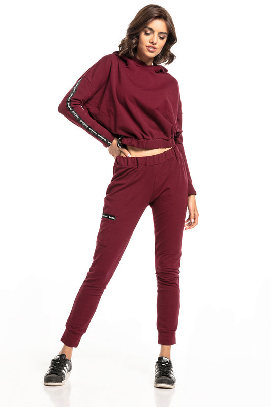 Women's Sweatshirt model 148151 - Ladies' Casual and Sporty Wear - Burgundy Color