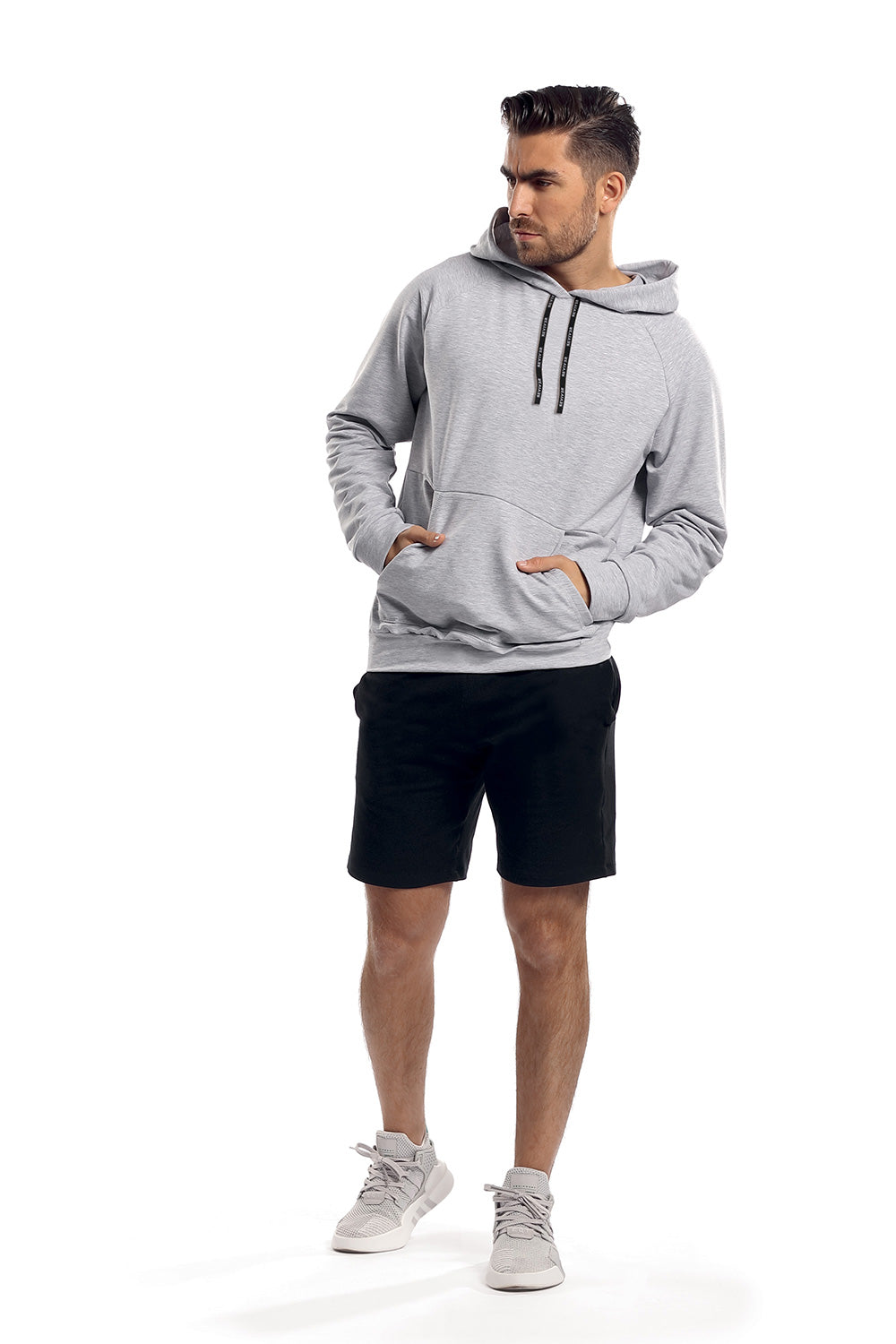 Sweatshirt model 180257