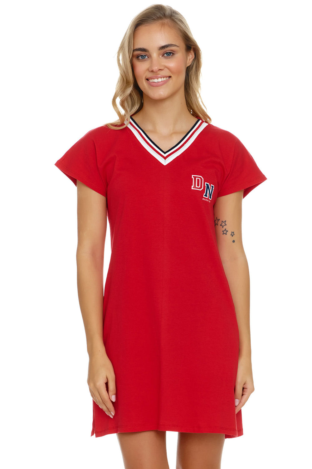 Nightshirt model 180304