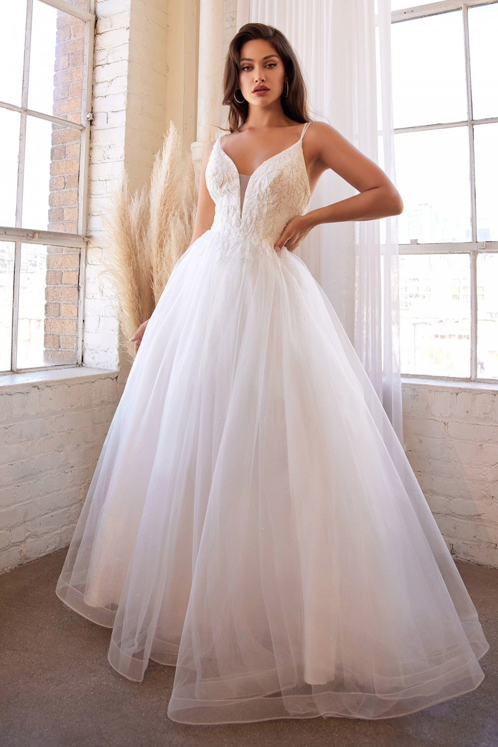 Layered Tulle Vintage Bridal Gown Appliqué Bodice with Doubled Straps and V-neck Modern Wedding Ceremony Style A-line CDCD0154W-4